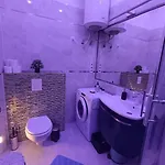 Apartman Voeroesmarty Street