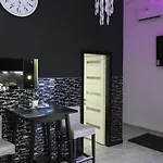 Voeroesmarty Street Apartman Budapest